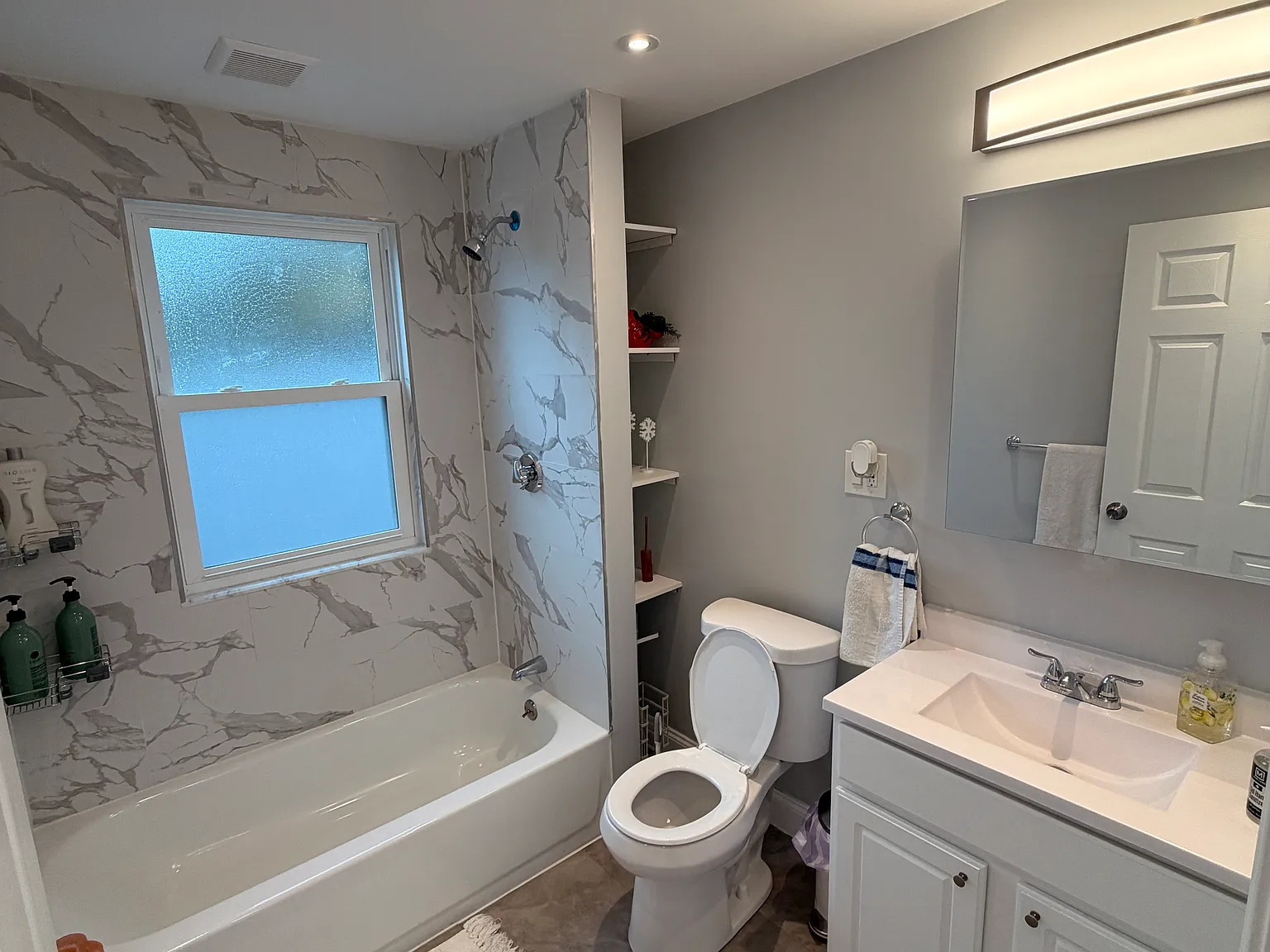 3 bed, 1200 sqft, $2,500 — Photo 4
