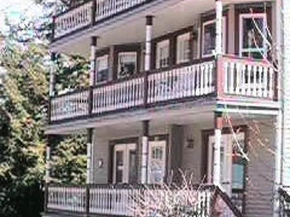 13 Ames Ave #1B, Chautauqua, NY 14722