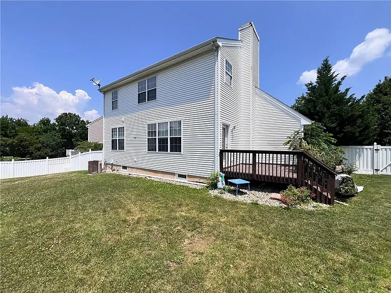 966 Hollow Ct — Photo 8