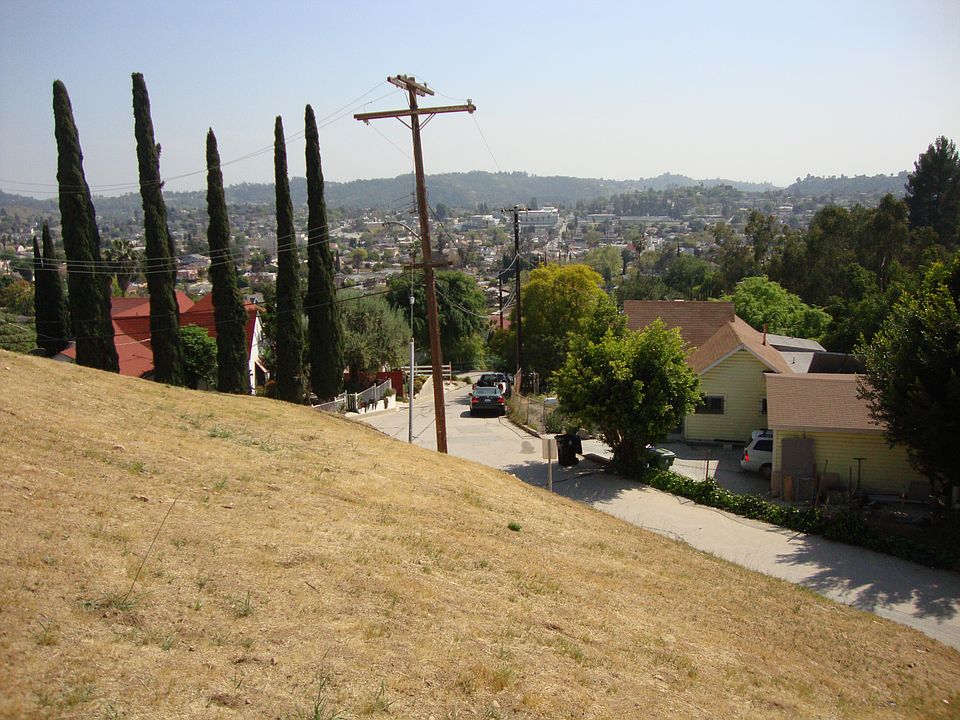 1st image of 1940 Phillips Way