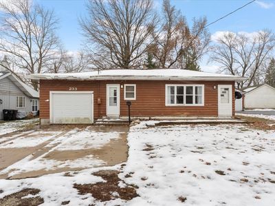 233 E Morris St, Bement, IL, 61813