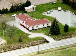 15565 Liberty Hi Rd, Bowling Green, OH 43402