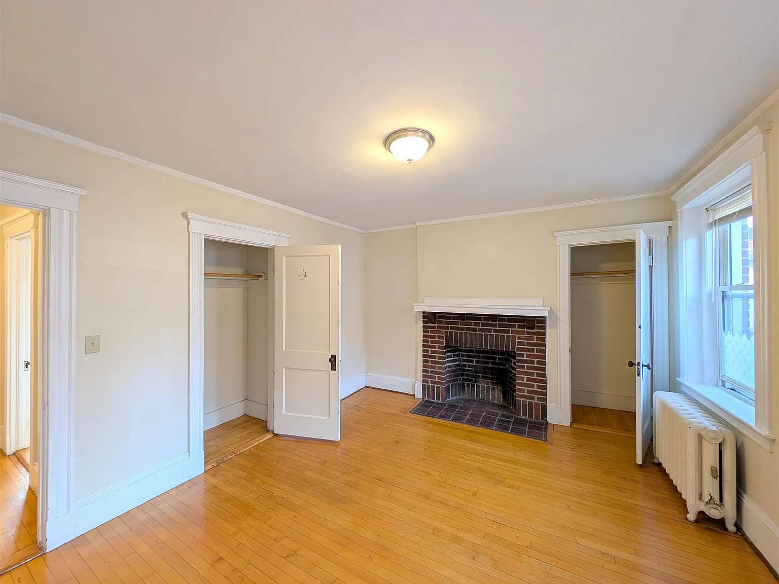 6 Craigie Cir — Photo 1