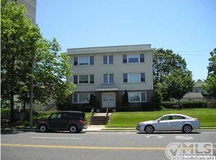 522 Deal Lake Dr APT 6, Asbury Park, NJ 07712