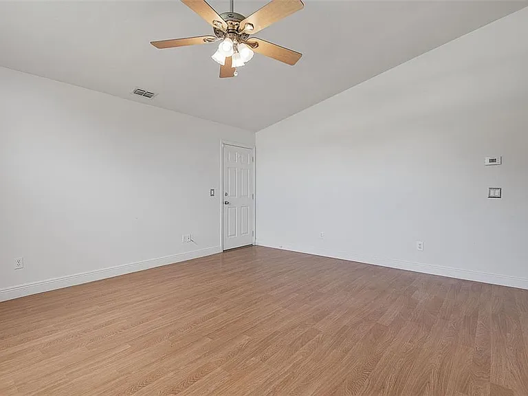 113 Whippoorwill Dr — Photo 7