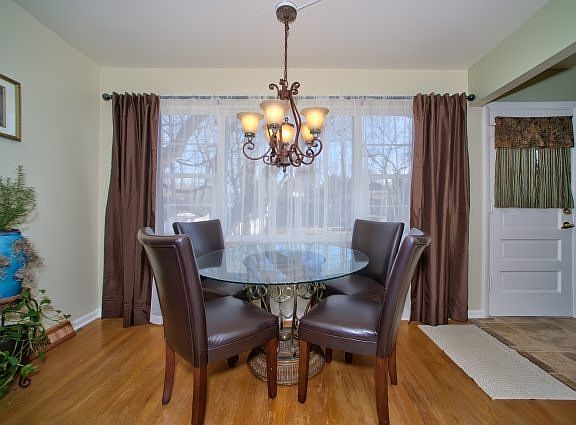 5th image of 655 Kenilworth Ave