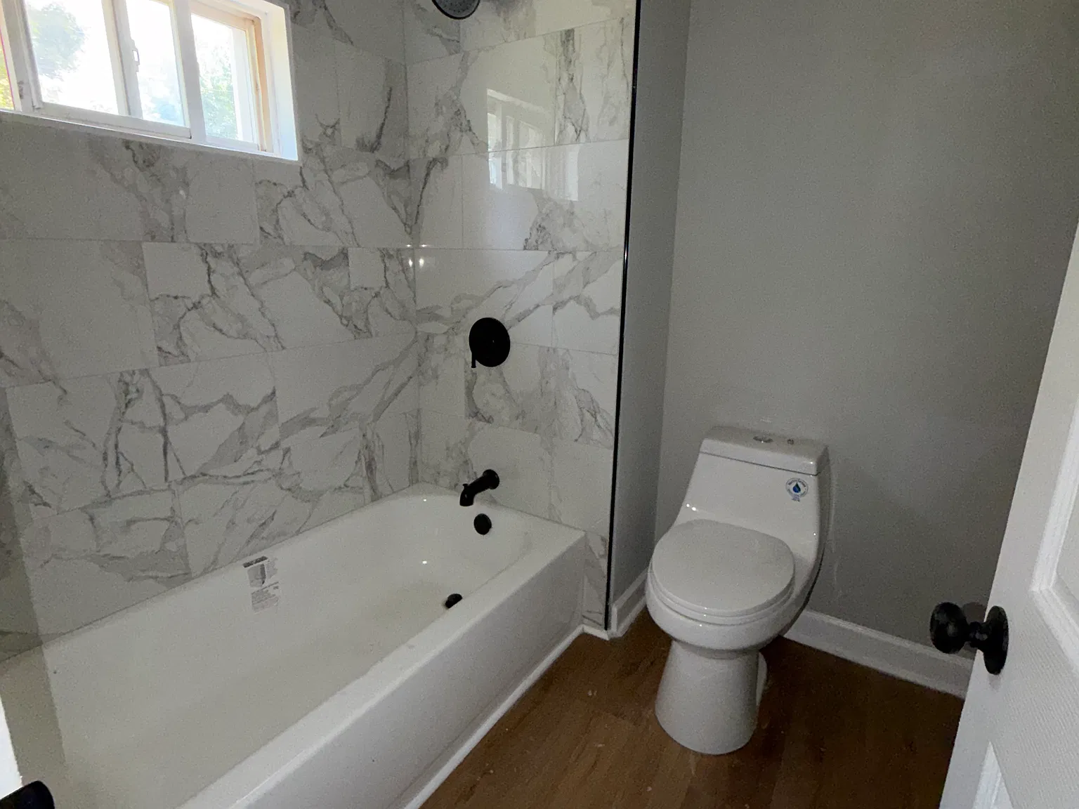 4 bed, 1269 sqft, $2,400 — Photo 3