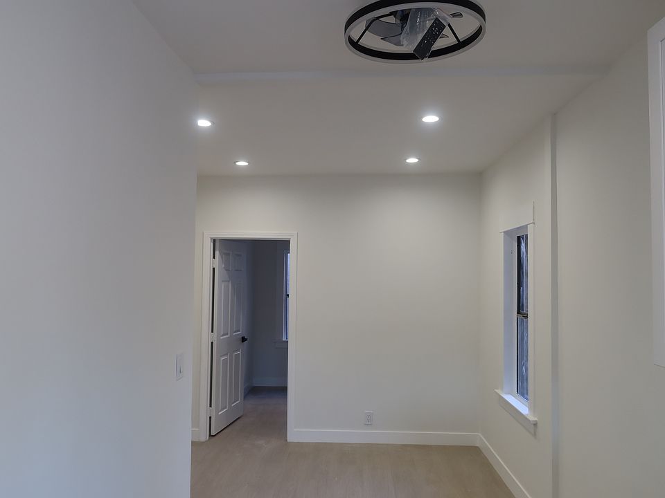 1st image of 537 Milford St #D