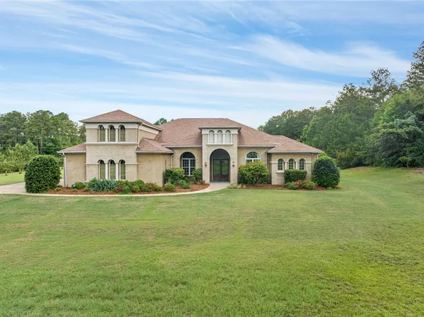 222 Lee Road 165, Opelika, AL 36804