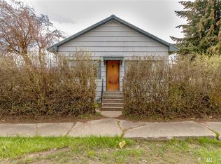 822 E 1st St, Cle Elum, WA 98922