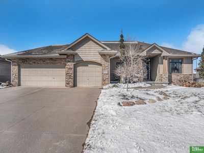 8214 Legacy St, Papillion, NE, 68046