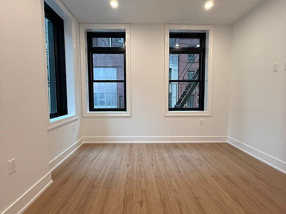 2nd image of 307 W 39th St #4A