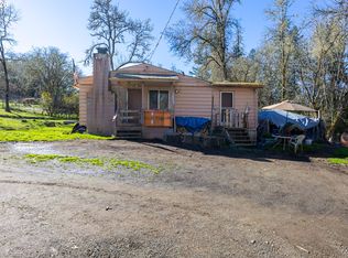1176 Whistlers Ln, Roseburg, OR 97470