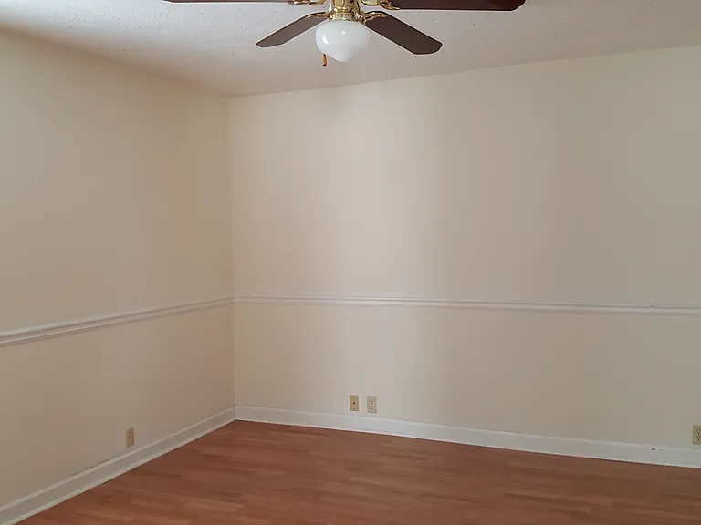 Back bedroom