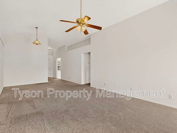 4th image of 908 Bursum Ln SE
