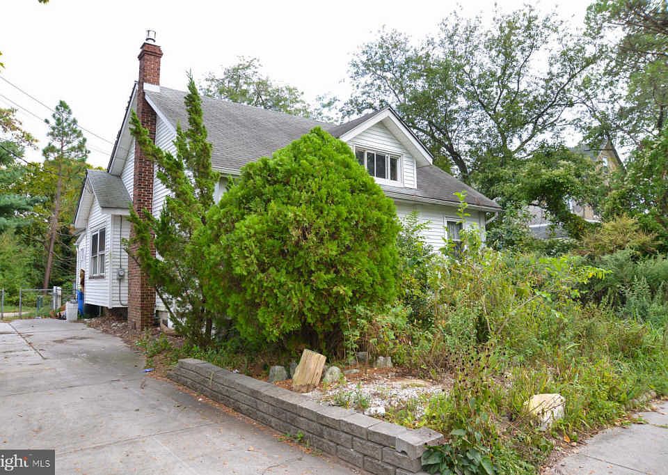 2nd image of 19 Delaware View Ave