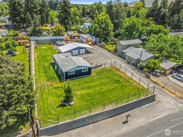 143 N June Avenue, East Wenatchee, WA 98802