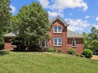 129 Pembroke Dr, Hendersonville, TN 37075