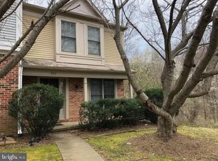 600 Harrogate Rd, Fredericksburg, VA 22406