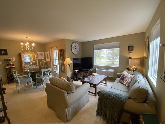 3rd image of 209 Silverstone Dr #209