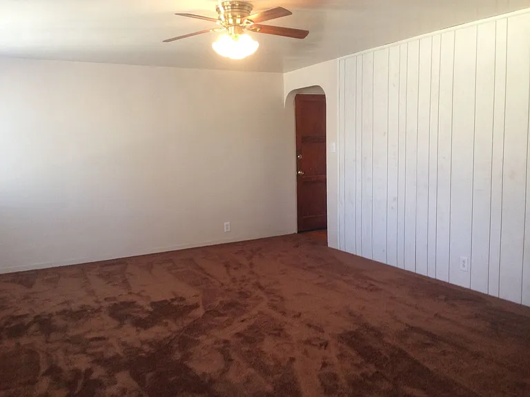 281 N 700 W — Photo 14