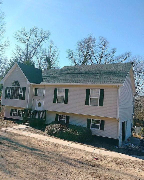 1st image of 1305 Crest Ct