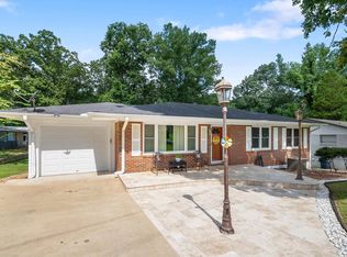 1404 Dogwood Dr, Oxford, AL 36203
