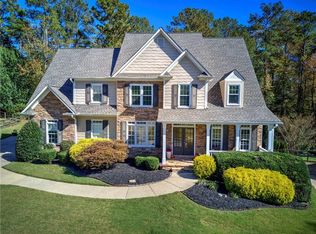 809 Golf Crest Dr, Acworth, GA 30101