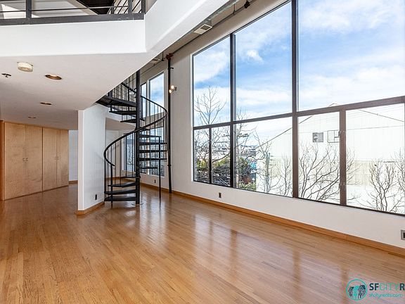 3rd image of 2301 Harrison St Suite 301