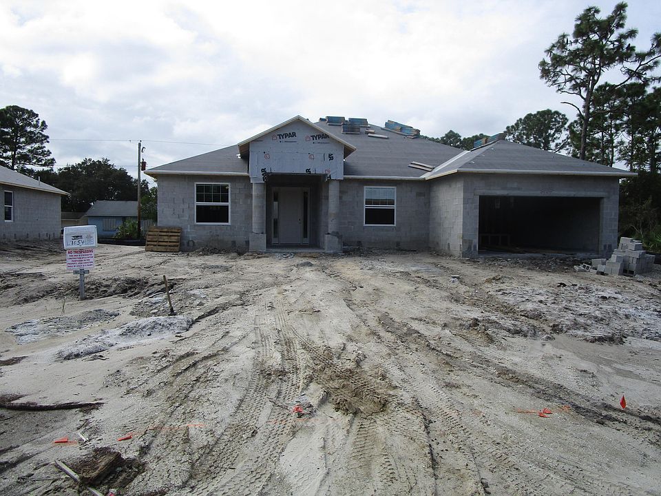 1st image of 1654 Salazar St SE