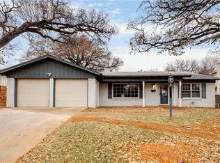 7229 Ellis Rd, Fort Worth, TX 76112