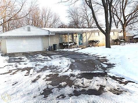 1069 PELHAM
