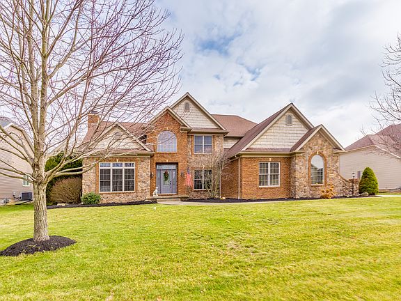 Beautiful home inside & out