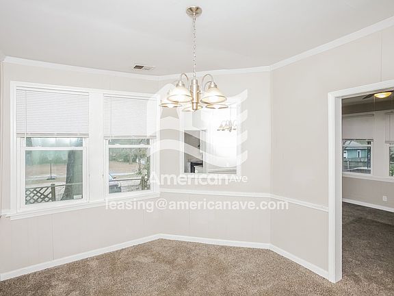 580839_005_wm_-_dining_room_13597062.jpg