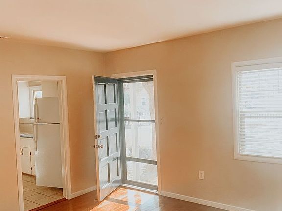 2nd image of 5601 19th Ave #4227