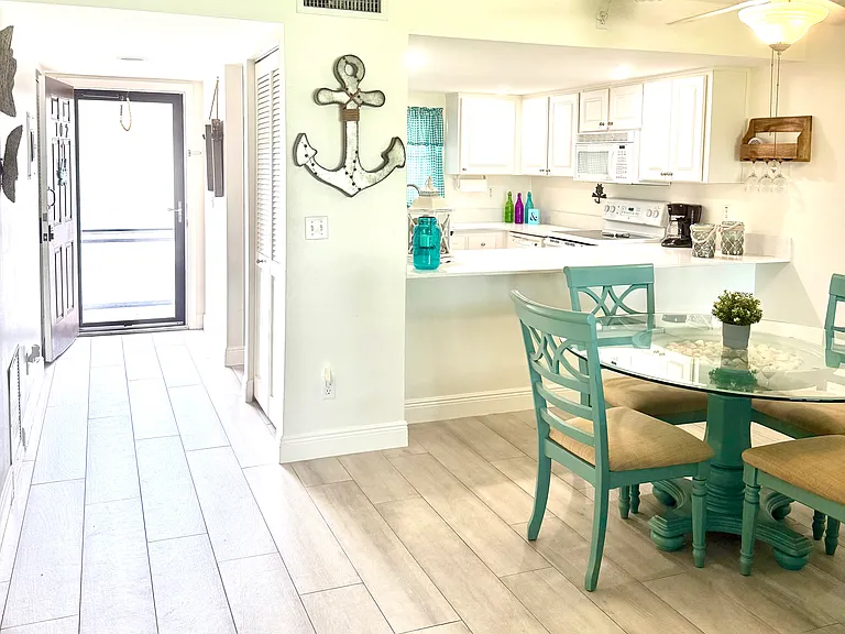 2100 Ocean Shore Blvd #102 — Photo 17