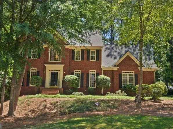 2010 Milfield Cir, Snellville, GA 30078
