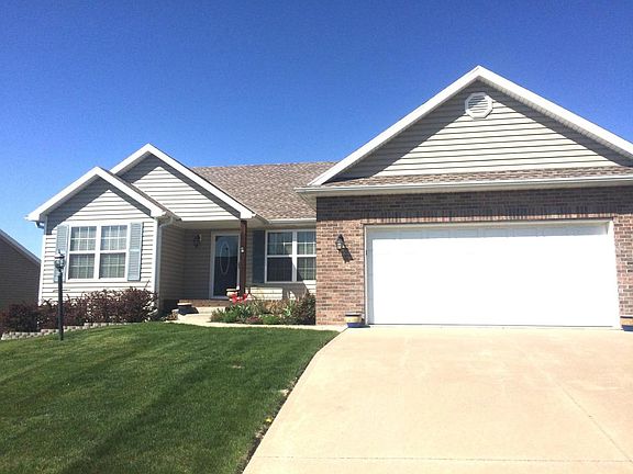 3rd image of 3220 Morton Ln