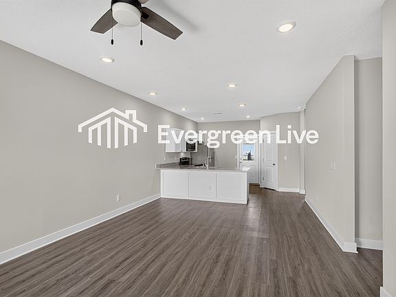 5th image of 5247 N Cypress St