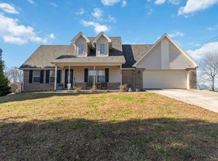 207 Clover Pointe Dr, Somerset, KY 42503