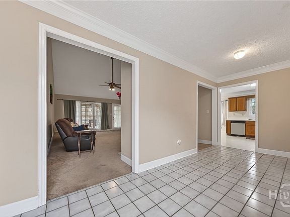 4th image of 149 Buttonwood Loop