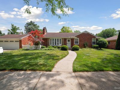 2291 Glenwood St, Trenton, MI, 48183