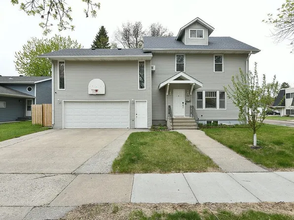 1533 16th St S, Fargo, ND 58103