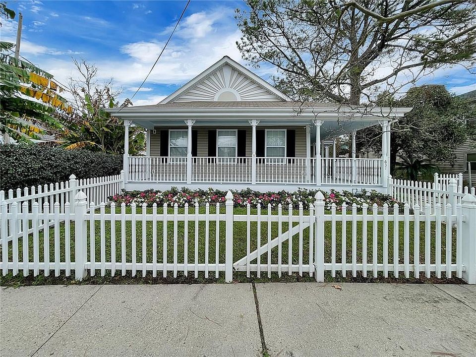 1st image of 631 Labarre Rd