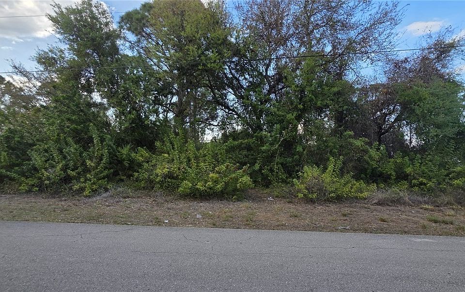 2nd image of 4640 15th St SW