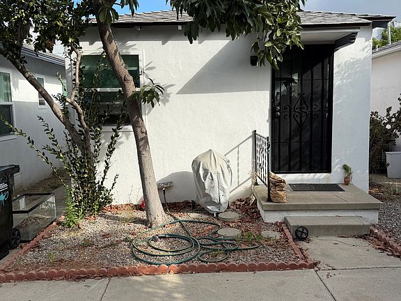 3rd image of 4041 Van Dyke Ave