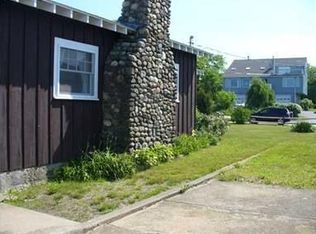 20 Willow Way, Barrington, RI 02806