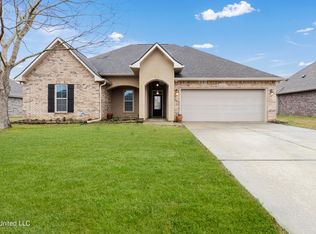 14255 Whippoorwill Rd, Gulfport, MS 39503