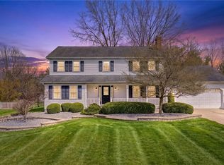 165 Valley Brook Blvd, Hinckley, OH 44233