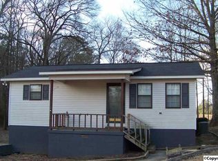 1602 Iron Man Rd, Hartselle, AL 35640